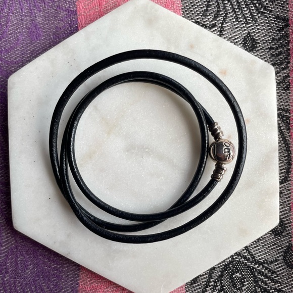 Pandora Double Black Leather Bracelet - Picture 3 of 3